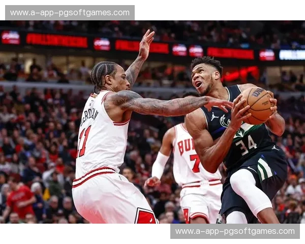 猛龙搅动风云，公牛蓄势待发：一场跨越时空的篮球史诗对决